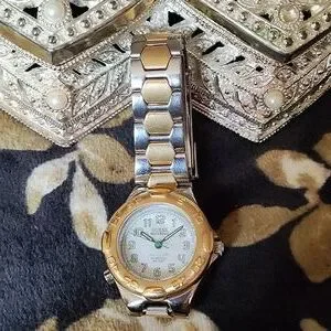 Guess | Accessories | Guess Waterpro Womens Stainless Steel  display picture 1